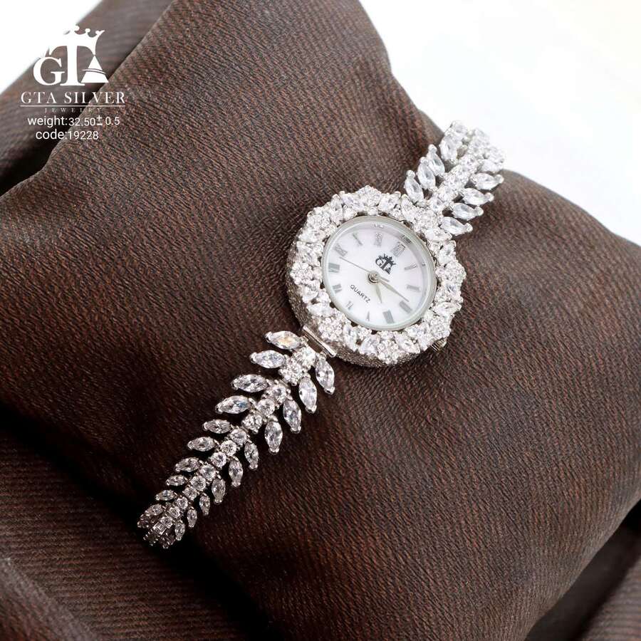 ساعت GTA کد 19228