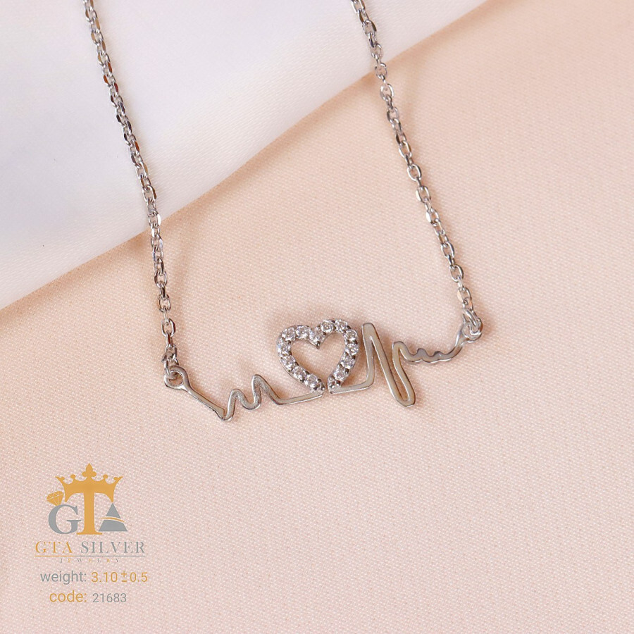 مدال میکرو طرح ضربان قلب همراه با زنجیر کد 21683