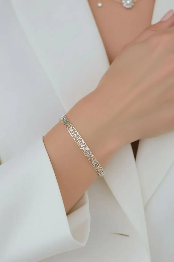 دستبند نقره زنانه
